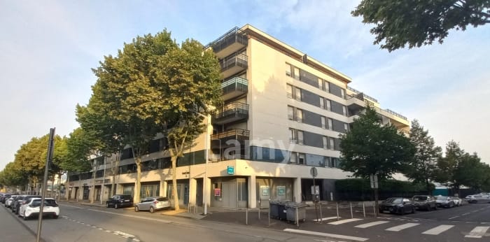Image 1 sur 9 - Appartement  ·  Location · Clermont Ferrand (63100) · 2 pièces · 40m²