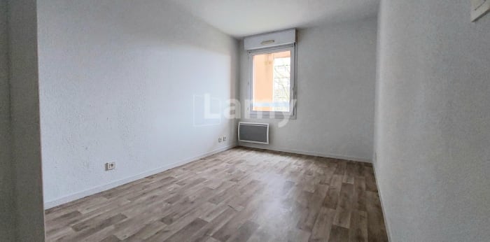 Image 6 sur 9 - Appartement  ·  Location · Toulouse (31200) · 2 pièces · 46m²
