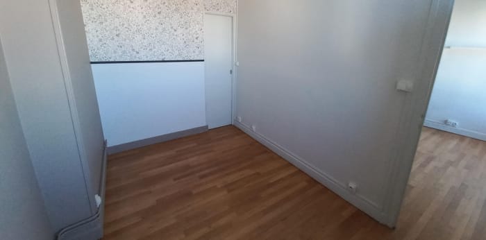 Image 3 sur 7 - Appartement  ·  Location · Clermont Ferrand (63000) · 2 pièces · 35m²