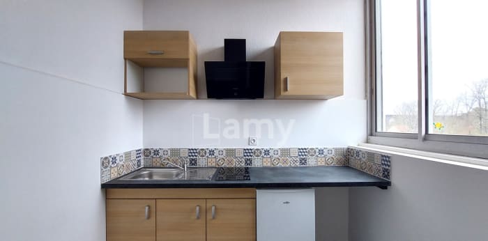 Image 6 sur 10 - Appartement  ·  Location · Limoges (87000) · 2 pièces · 28m²