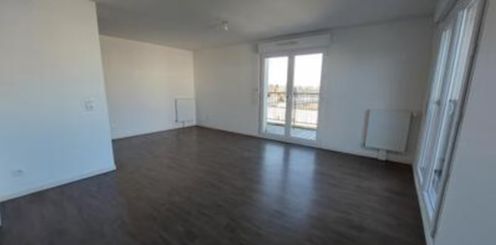 Image 3 sur 8 - Appartement  ·  Location · Reze (44400) · 3 pièces · 62m²
