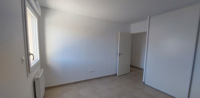Image 15 sur 30 - Appartement  ·  Location · Nimes (30900) · 3 pièces · 72m²