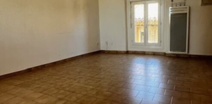 Image 2 sur 3 - Appartement  ·  Location · Courthezon (84350) · 1 pièce · 22m²