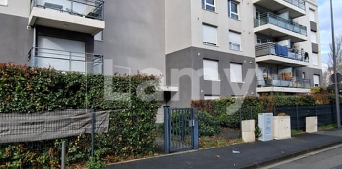 Image 1 sur 6 - Appartement  ·  Location · Clermont Ferrand (63100) · 2 pièces · 40m²