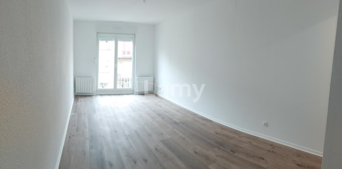 Image 1 sur 6 - Appartement  ·  Location · Nancy (54000) · 1 pièce · 27m²