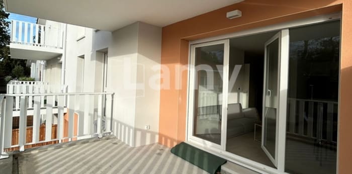 Image 2 sur 9 - Appartement  ·  Location · Le Barp (33114) · 3 pièces · 53m²