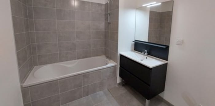 Image 9 sur 9 - Appartement  ·  Location · Gleize (69400) · 3 pièces · 62m²