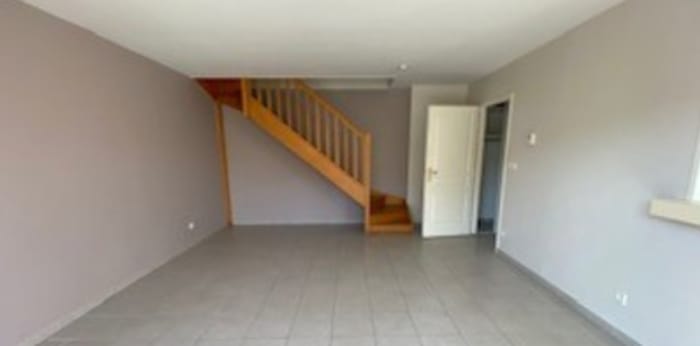 Image 2 sur 8 - Appartement  ·  Location · Villy Le Pelloux (74350) · 3 pièces · 72m²