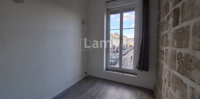 Image 3 sur 4 - Appartement  ·  Location · Bordeaux (33800) · 2 pièces · 41m²