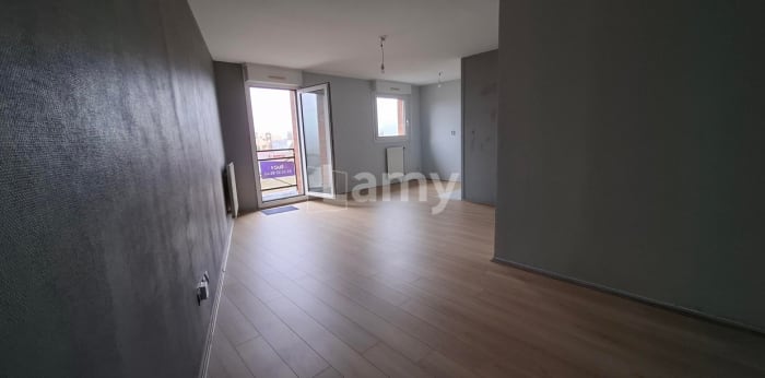 Image 5 sur 9 - Appartement  ·  Location · Lille (59000) · 1 pièce · 33m²