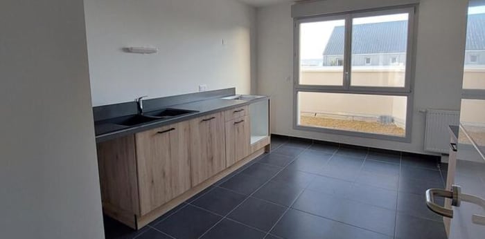 Image 5 sur 18 - Appartement  ·  Location · Margny Les Compiegne (60280) · 5 pièces · 137m²