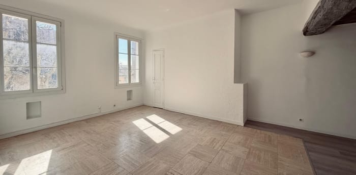 Image 1 sur 5 - Appartement  ·  Location · Aix En Provence (13100) · 3 pièces · 77m²