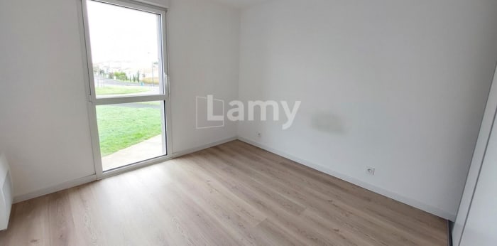 Image 3 sur 10 - Appartement  ·  Location · Les Sables D Olonne (85340) · 3 pièces · 62m²