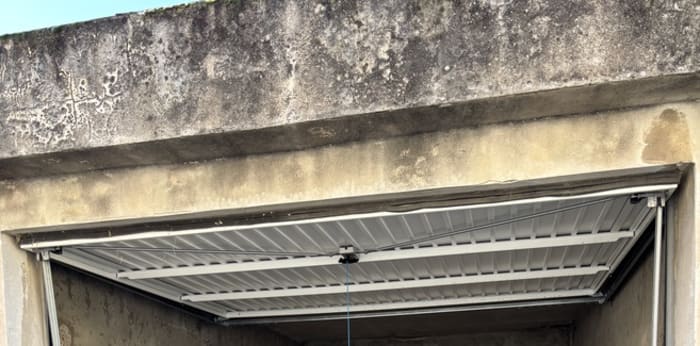 Image 3 sur 3 - Parking/box  ·  Location · Salon De Provence (13300) · 8m²