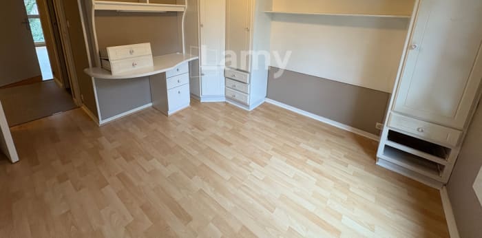 Image 8 sur 11 - Appartement  ·  Location · Rennes (35700) · 4 pièces · 76m²