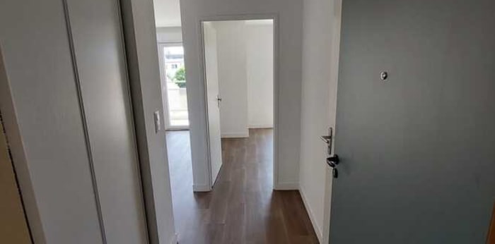 Image 3 sur 6 - Appartement  ·  Location · Poitiers (86000) · 2 pièces · 47m²