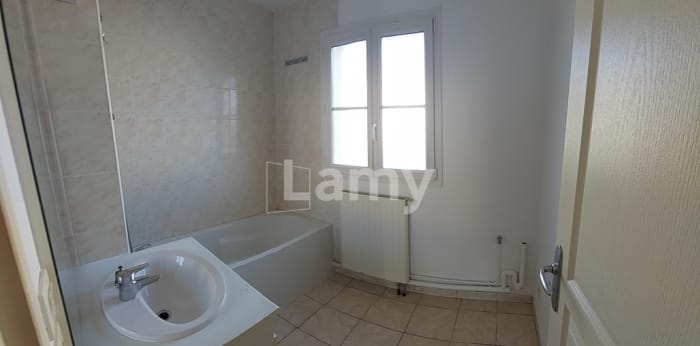 Image 5 sur 13 - Maison/villa  ·  Location · Nancy (54000) · 4 pièces · 93m²