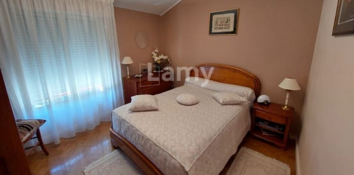 Image 6 sur 10 - Appartement  ·  Location · Issoire (63500) · 3 pièces · 81m²