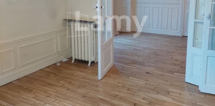 Image 3 sur 8 - Appartement  ·  Location · Paris (75020) · 4 pièces · 69m²