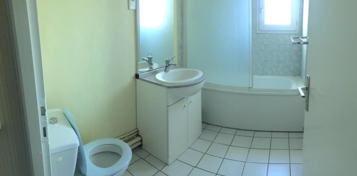 Image 5 sur 7 - Appartement  ·  Location · Lille (59000) · 1 pièce · 27m²