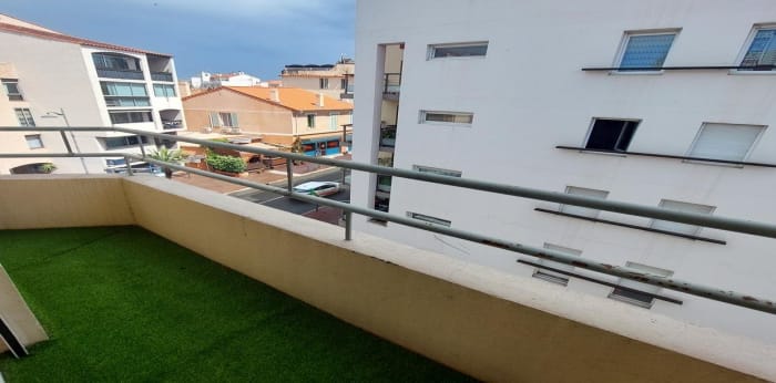 Image 9 sur 9 - Appartement  ·  Location · St Raphael (83700) · 3 pièces · 67m²