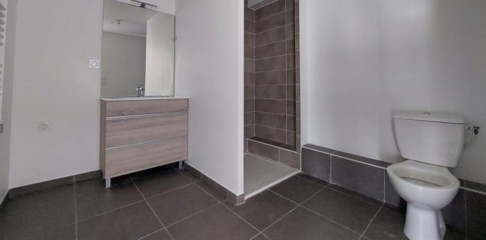 Image 3 sur 9 - Appartement  ·  Location · Marseillan (34340) · 2 pièces · 40m²