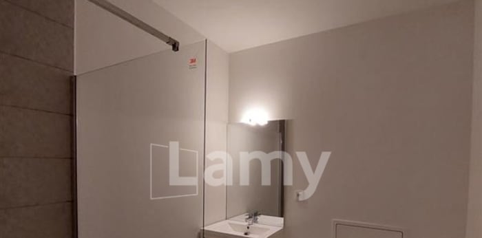 Image 4 sur 6 - Appartement  ·  Location · Nantes (44000) · 2 pièces · 40m²