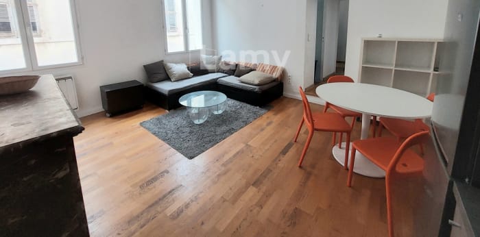 Image 1 sur 8 - Appartement  ·  Location · Aix En Provence (13100) · 3 pièces · 49m²