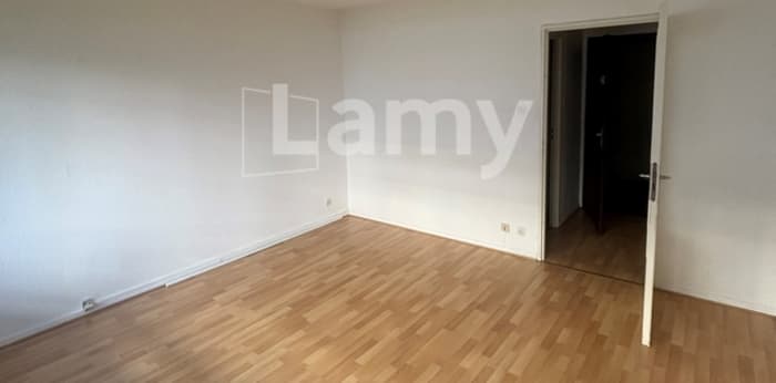 Image 3 sur 7 - Appartement  ·  Location · Strasbourg (67000) · 2 pièces · 44m²
