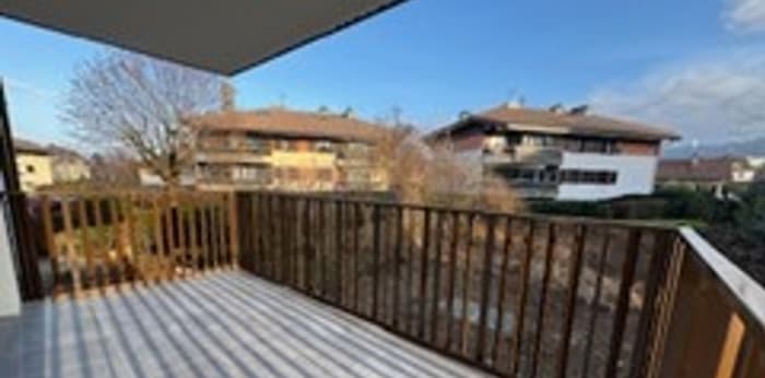 Image 1 sur 6 - Appartement  ·  Location · Thonon Les Bains (74200) · 3 pièces · 65m²