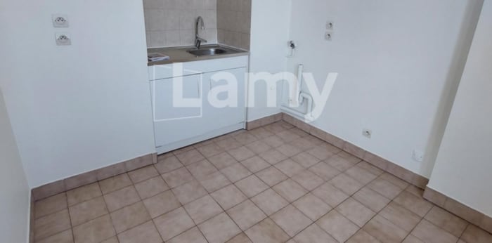 Image 3 sur 6 - Appartement  ·  Location · Lyon (69008) · 1 pièce · 34m²