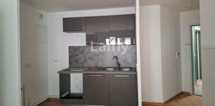 Image 6 sur 7 - Appartement  ·  Location · Amiens (80000) · 2 pièces