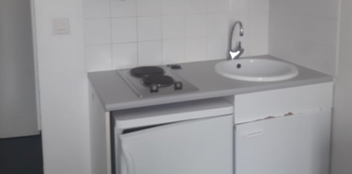 Image 2 sur 4 - Appartement  ·  Location · Nantes (44000) · 1 pièce · 19m²