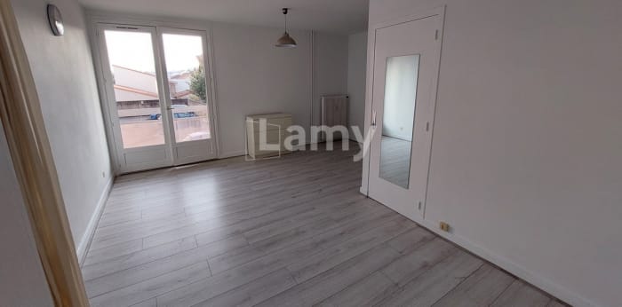 Image 9 sur 14 - Appartement  ·  Location · Clermont Ferrand (63000) · 33m²