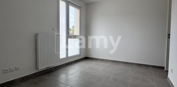 Image 7 sur 11 - Appartement  ·  Location · Les Angles (30133) · 2 pièces · 42m²