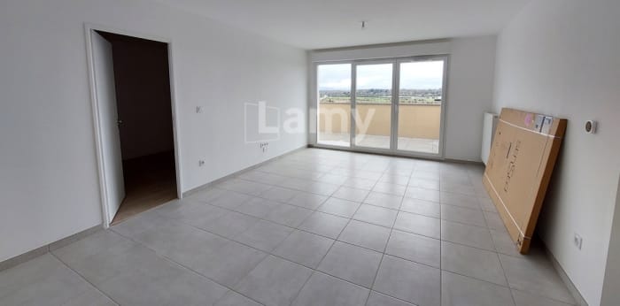 Image 3 sur 11 - Appartement  ·  Location · Valence (26000) · 4 pièces · 85m²