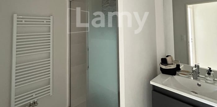 Image 8 sur 9 - Appartement  ·  Location · Le Barp (33114) · 3 pièces · 53m²