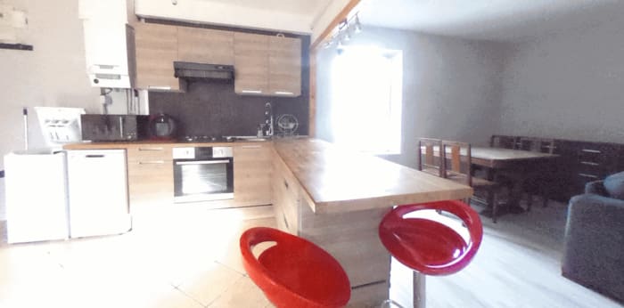 Image 1 sur 5 - Maison/villa  ·  Location · Issoire (63500) · 3 pièces · 62m²