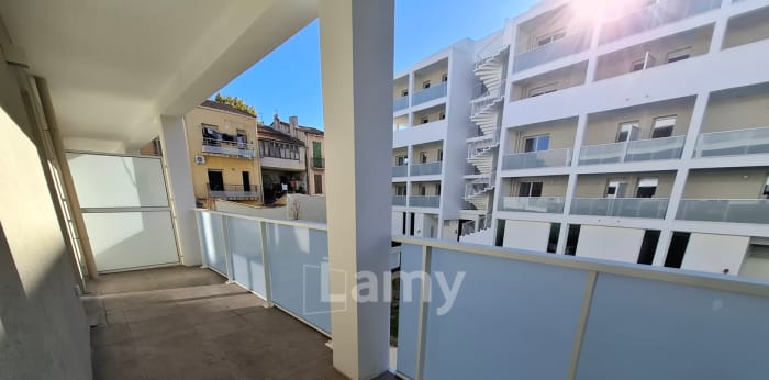 Image 1 sur 7 - Appartement  ·  Location · Marseille (13015) · 1 pièce · 43m²