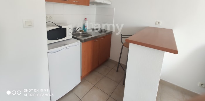 Image 2 sur 3 - Appartement  ·  Location · Avignon (84140) · 1 pièce · 25m²