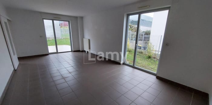 Image 4 sur 13 - Maison/villa  ·  Location · Epernay (51200) · 5 pièces · 119m²