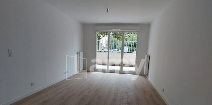 Image 4 sur 7 - Appartement  ·  Location · La Queue En Brie (94510) · 2 pièces · 47m²