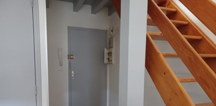 Image 2 sur 6 - Appartement  ·  Location · Besancon (25000) · 31m²