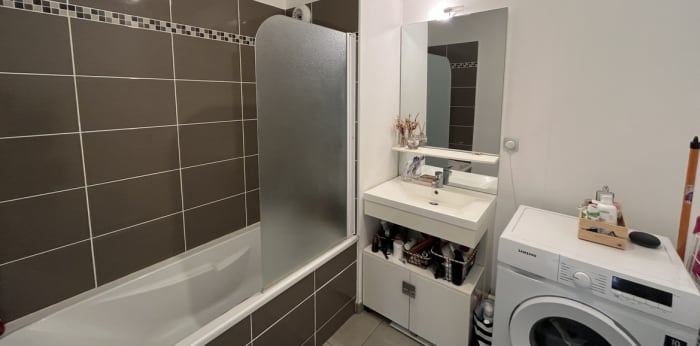 Image 5 sur 6 - Appartement  ·  Location · Mons En Baroeul (59370) · 2 pièces · 43m²