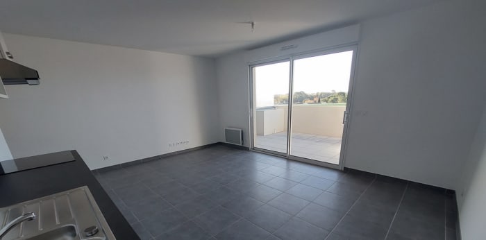 Image 6 sur 10 - Appartement  ·  Location · Marseille (13013) · 3 pièces · 61m²