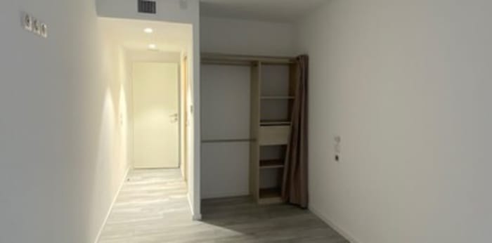 Image 9 sur 16 - Appartement  ·  Location · Marseille (13006) · 3 pièces · 72m²