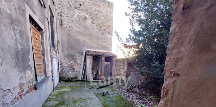 Image 6 sur 6 - Bureaux  ·  Location · Issoire (63500) · 2 pièces · 114m²