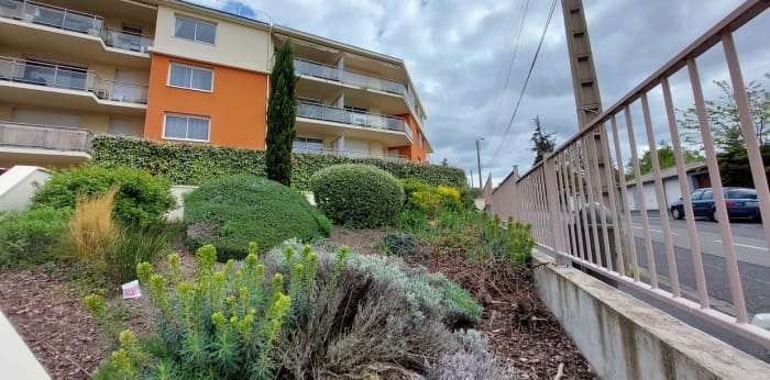 Image 1 sur 7 - Appartement  ·  Location · Clermont Ferrand (63000) · 4 pièces · 86m²