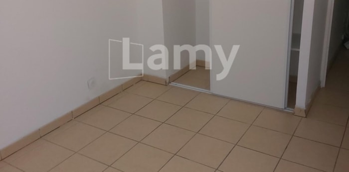 Image 8 sur 8 - Appartement  ·  Location · Toulouse (31100) · 6 pièces · 119m²