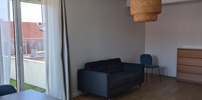 Image 4 sur 8 - Appartement  ·  Location · Toulouse (31500) · 2 pièces · 53m²